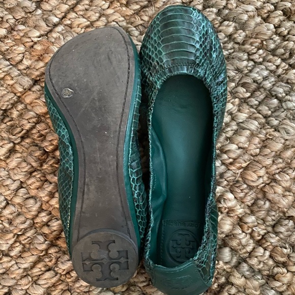 Tory Burch Eddie Ballet Flat in Malachite - Picture 3 of 6